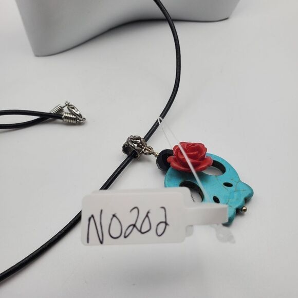 Day of the dead authentic turquoise‎ skull necklace N0202 - Picture 3 of 3